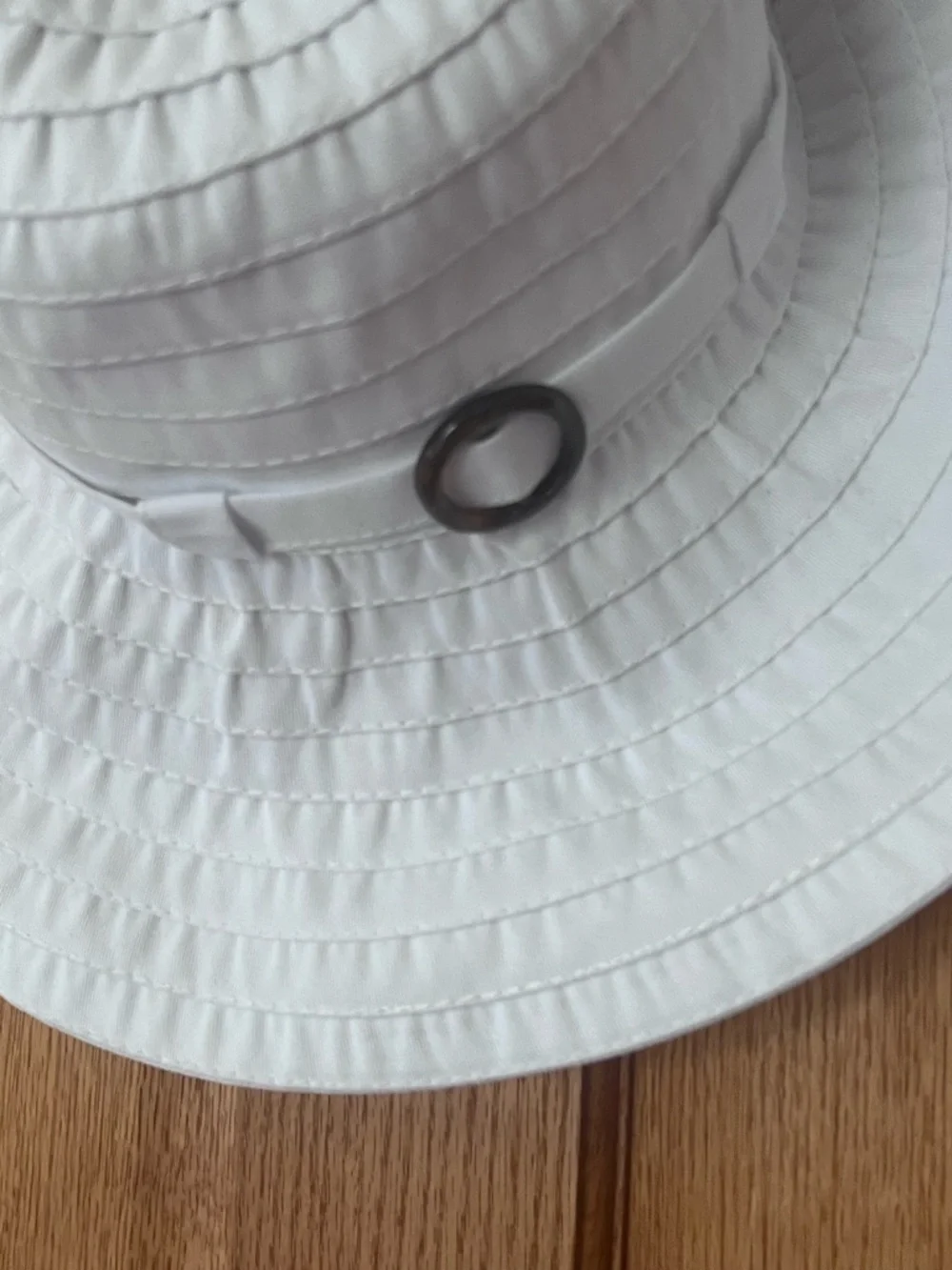 Tommy Bahama packable washable White Wide Brim Sun Hat with Buckle Accent - Picture 4 of 5